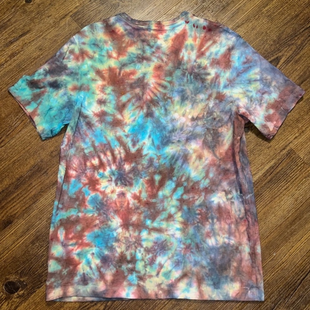Nike Active Blue Red Multicolor Tie Dye Classic Cotton Short Sleeve Shirt Size M - Picture 4 of 11